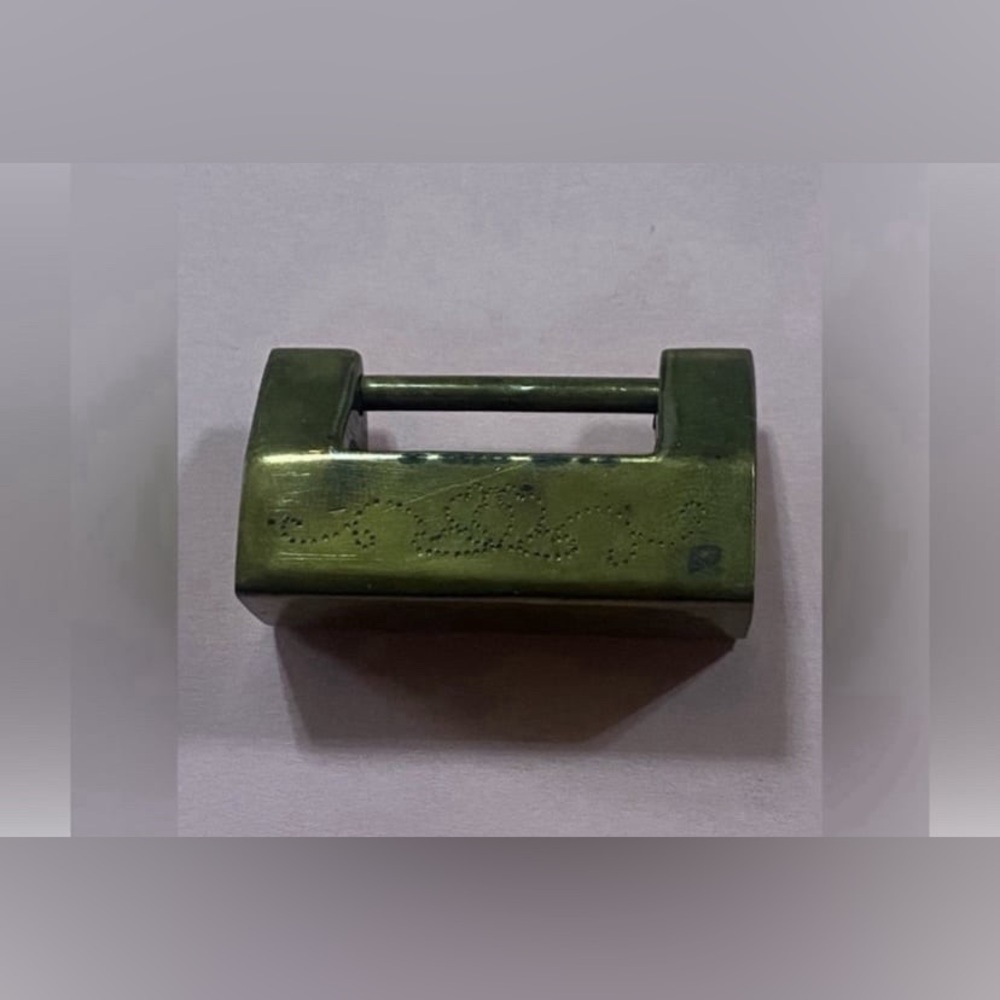 Vintage Brass Padlock #7986 NO KEY - Picture 8 of 12